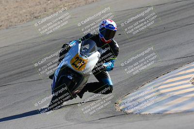 media/Jan-08-2022-SoCal Trackdays (Sat) [[1ec2777125]]/Turn 10 (2pm)/